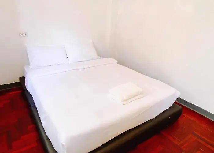 Go Silom Bts Surasak สถานีสุรศักดิ์ Apartment *